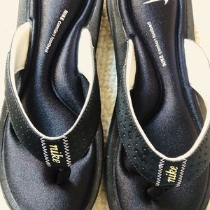 Nike comfort thong. Brand new never been worn